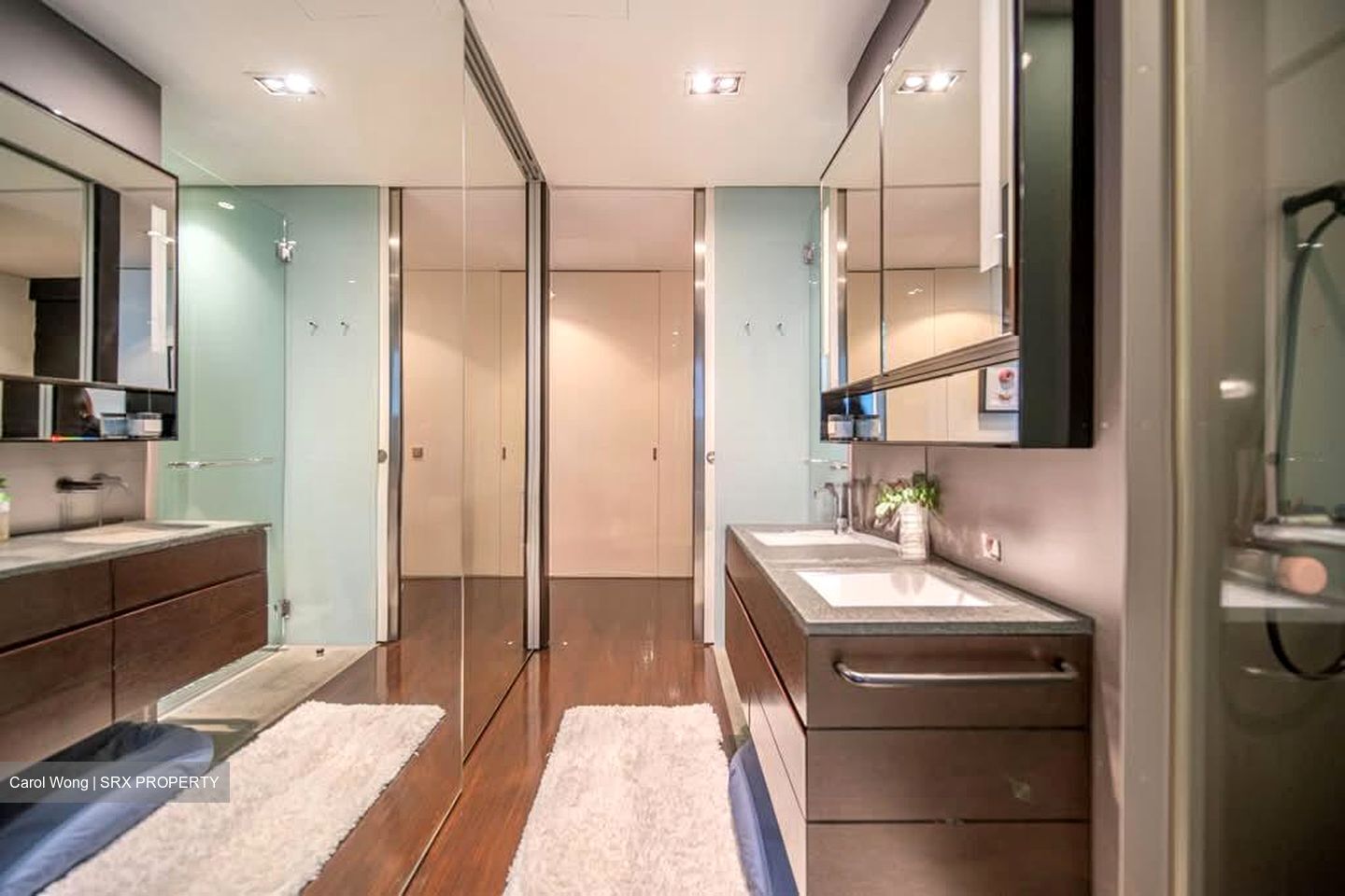 Martin No 38 (D9), Apartment #593688431